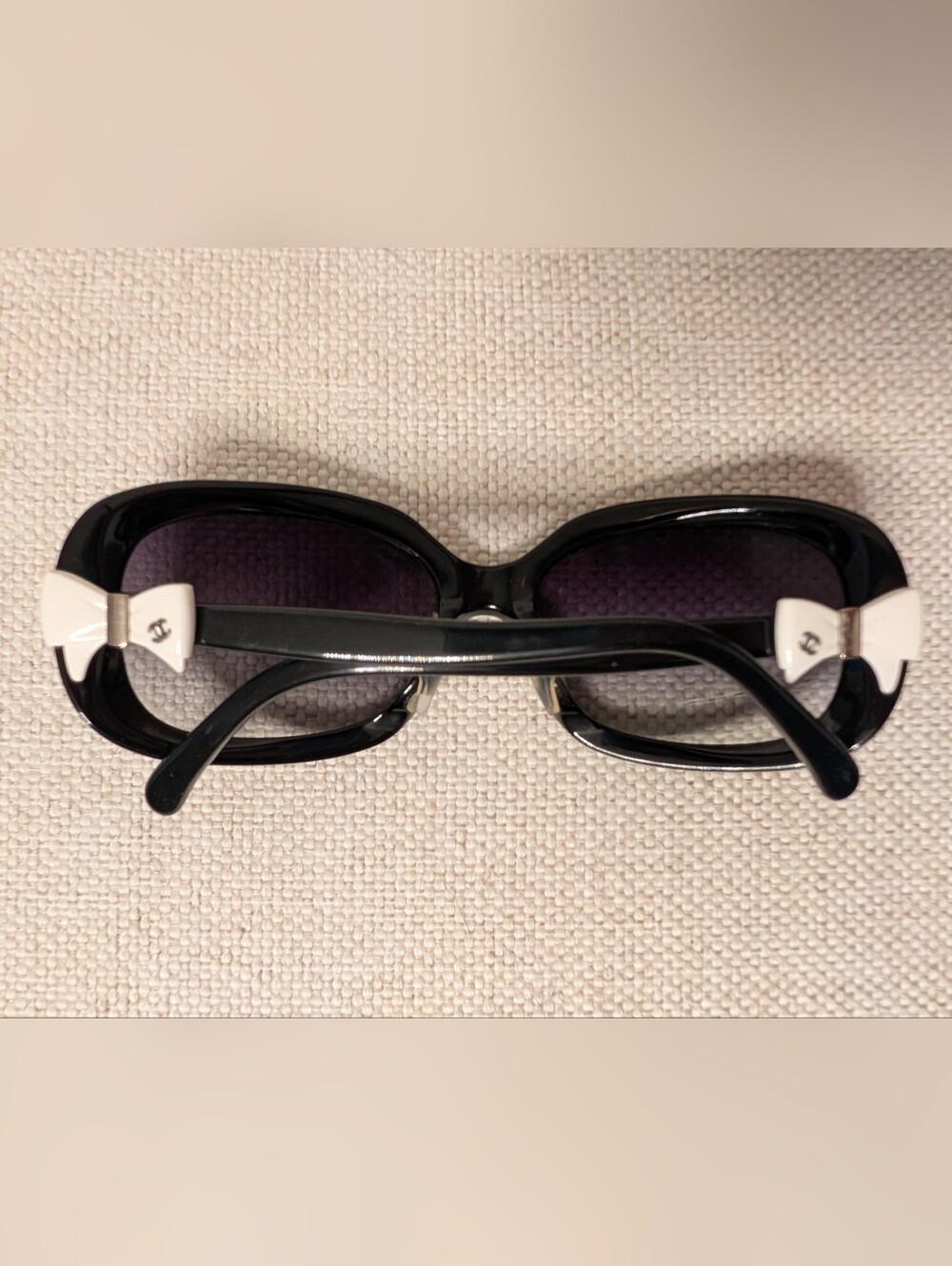 CHANEL 5170 Black Sunglasses With White Bow Accents On Arms - Picture 9 of 14